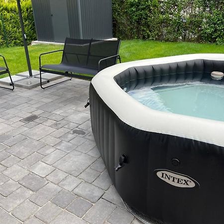 Haushalfte Mit Garten, Kamin, Grill & Whirlpool Nahe Ber Villa Berlin Exterior foto
