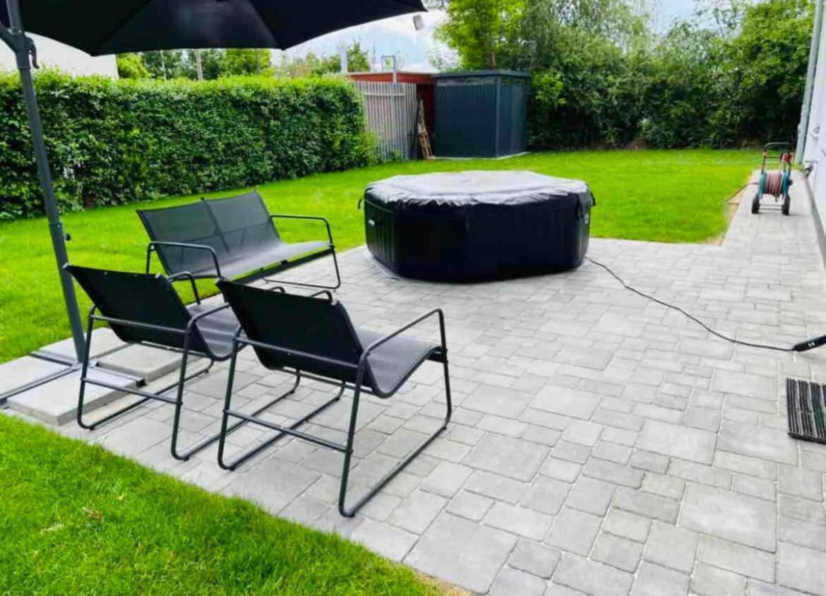Haushalfte Mit Garten, Kamin, Grill & Whirlpool Nahe Ber Villa Berlin Exterior foto